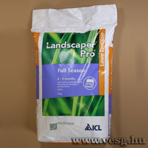 ICL Landscaper Pro /Full Season/ 15kg