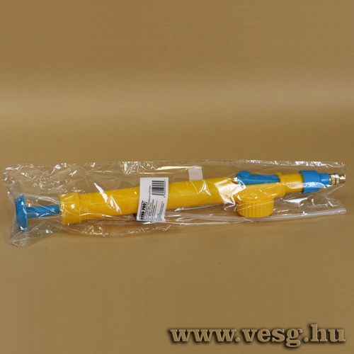 K�zi Permetez� /Pet palackra/